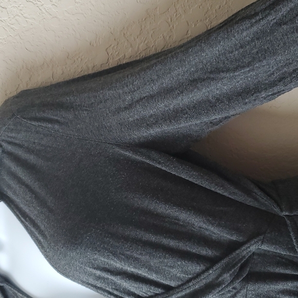 4/$30 NY&Co Collection Womens wrap dress Gray and Longsleeve ** - Picture 4 of 7